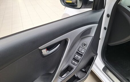 Hyundai Elantra V, 2014 год, 1 350 000 рублей, 16 фотография