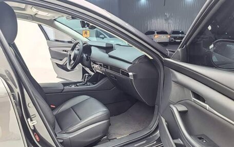 Mazda 3, 2022 год, 1 245 000 рублей, 13 фотография