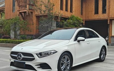 Mercedes-Benz A-Класс, 2022 год, 1 820 000 рублей, 1 фотография