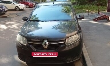 Renault Logan II, 2017 год, 555 000 рублей, 8 фотография