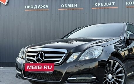 Mercedes-Benz E-Класс, 2011 год, 1 330 000 рублей, 6 фотография