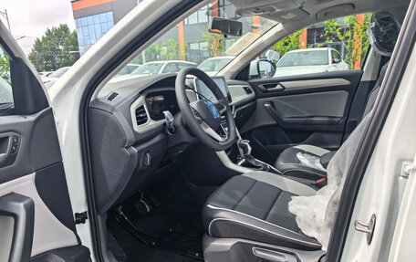 Volkswagen T-Roc I, 2026 год, 2 430 000 рублей, 11 фотография