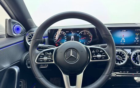 Mercedes-Benz A-Класс, 2022 год, 1 850 000 рублей, 12 фотография