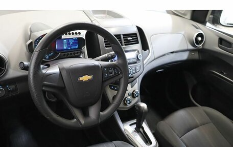 Chevrolet Aveo III, 2015 год, 749 000 рублей, 6 фотография