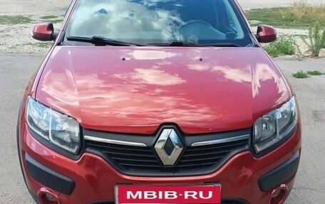 Renault Sandero II рестайлинг, 2018 год, 1 300 000 рублей, 1 фотография