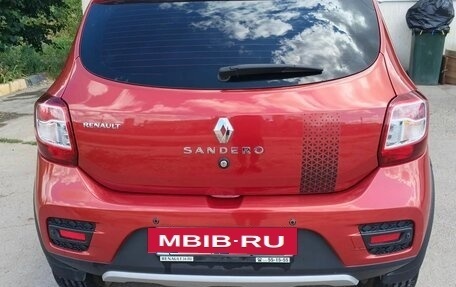 Renault Sandero II рестайлинг, 2018 год, 1 300 000 рублей, 3 фотография