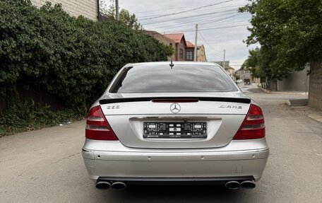 Mercedes-Benz E-Класс, 2004 год, 685 000 рублей, 10 фотография
