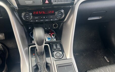 Mitsubishi Eclipse Cross, 2019 год, 1 750 000 рублей, 4 фотография