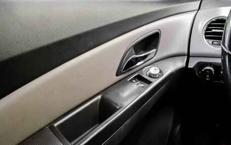 Chevrolet Cruze II, 2011 год, 450 000 рублей, 20 фотография