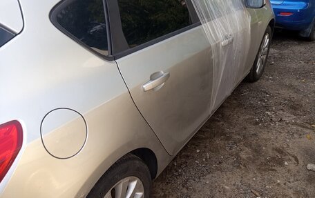 Opel Astra J, 2012 год, 400 000 рублей, 4 фотография