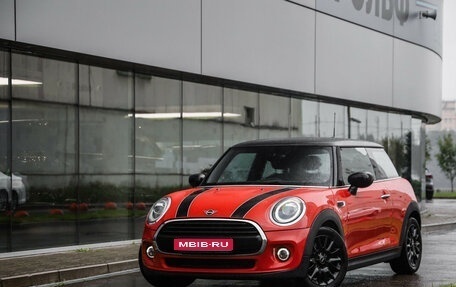 MINI Hatch, 2020 год, 2 349 000 рублей, 1 фотография