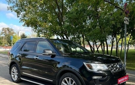 Ford Explorer VI, 2018 год, 2 850 000 рублей, 2 фотография