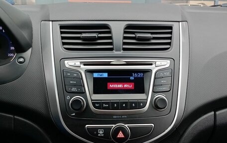 Hyundai Solaris II рестайлинг, 2016 год, 998 000 рублей, 11 фотография