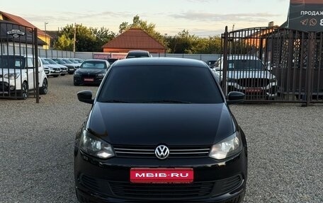 Volkswagen Polo VI (EU Market), 2012 год, 750 000 рублей, 2 фотография