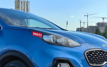 KIA Sportage IV рестайлинг, 2019 год, 2 100 000 рублей, 2 фотография
