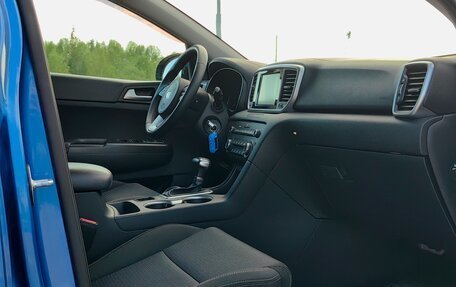 KIA Sportage IV рестайлинг, 2019 год, 2 100 000 рублей, 15 фотография