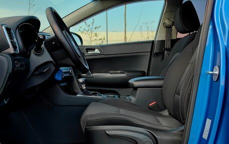 KIA Sportage IV рестайлинг, 2019 год, 2 100 000 рублей, 20 фотография