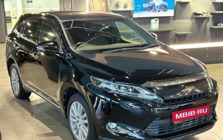 Toyota Harrier, 2017 год, 1 975 000 рублей, 2 фотография