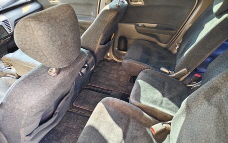 Honda FR-V, 2005 год, 555 000 рублей, 8 фотография