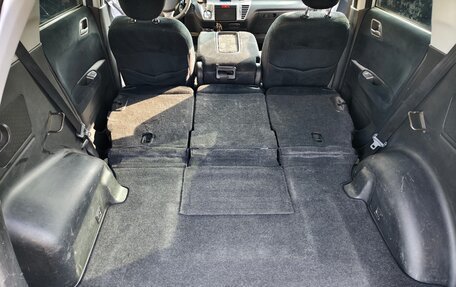Honda FR-V, 2005 год, 555 000 рублей, 13 фотография
