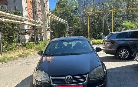 Volkswagen Jetta VI, 2009 год, 500 000 рублей, 1 фотография