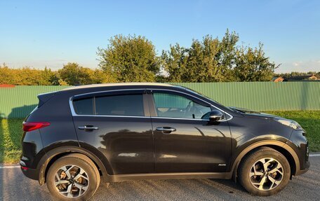 KIA Sportage IV рестайлинг, 2020 год, 2 625 000 рублей, 8 фотография