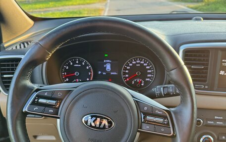 KIA Sportage IV рестайлинг, 2020 год, 2 625 000 рублей, 14 фотография