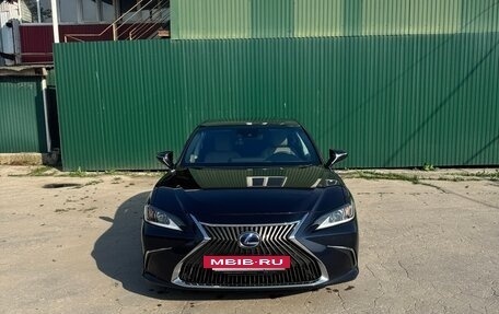 Lexus ES VII, 2021 год, 4 250 000 рублей, 3 фотография
