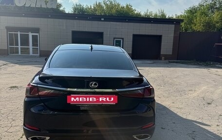 Lexus ES VII, 2021 год, 4 250 000 рублей, 7 фотография
