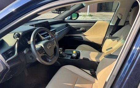 Lexus ES VII, 2021 год, 4 250 000 рублей, 10 фотография