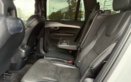 Volvo XC90 II рестайлинг, 2019 год, 3 700 000 рублей, 14 фотография