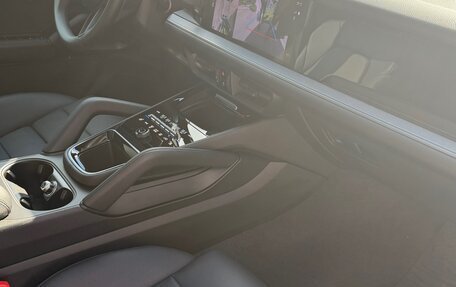 Porsche Cayenne III, 2025 год, 14 900 000 рублей, 10 фотография