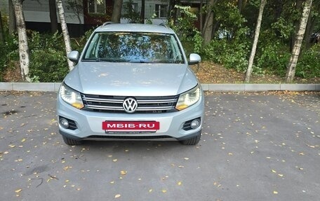 Volkswagen Tiguan I, 2011 год, 1 150 000 рублей, 2 фотография