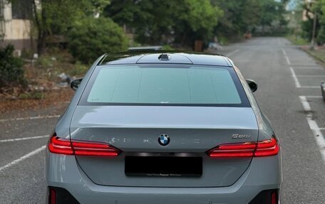 BMW 5 серия, 2024 год, 6 940 000 рублей, 3 фотография
