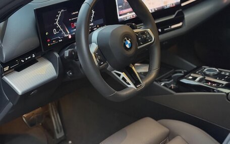 BMW 5 серия, 2024 год, 6 940 000 рублей, 6 фотография