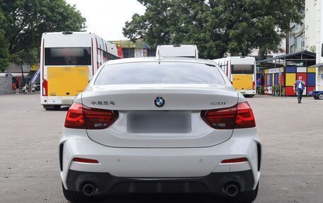 BMW 1 серия, 2022 год, 2 200 000 рублей, 7 фотография