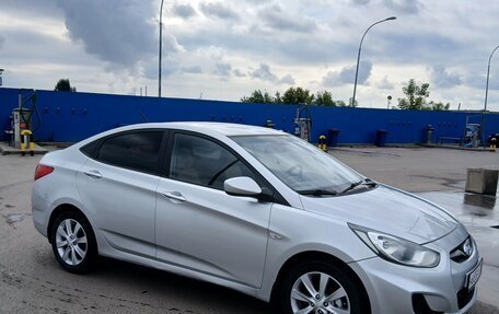 Hyundai Solaris II рестайлинг, 2011 год, 599 000 рублей, 7 фотография