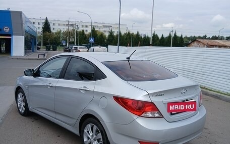 Hyundai Solaris II рестайлинг, 2011 год, 599 000 рублей, 11 фотография