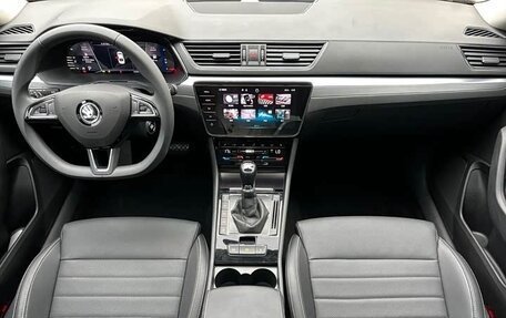 Skoda Superb III рестайлинг, 2023 год, 2 480 000 рублей, 9 фотография