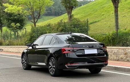 Skoda Superb III рестайлинг, 2023 год, 2 480 000 рублей, 6 фотография