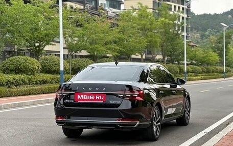 Skoda Superb III рестайлинг, 2023 год, 2 480 000 рублей, 4 фотография