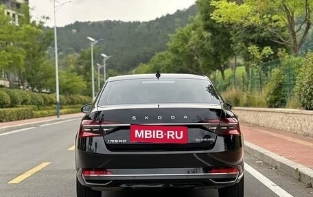 Skoda Superb III рестайлинг, 2023 год, 2 480 000 рублей, 5 фотография