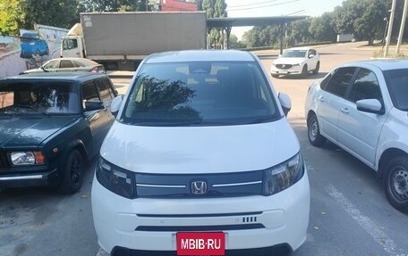 Honda Freed, 2024 год, 1 950 000 рублей, 1 фотография