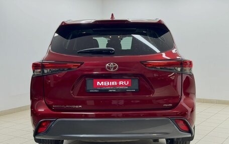 Toyota Highlander, 2021 год, 4 999 000 рублей, 5 фотография