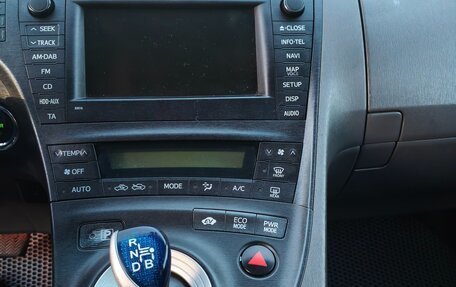 Toyota Prius, 2009 год, 850 000 рублей, 9 фотография