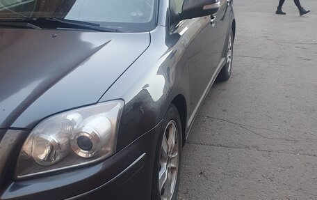 Toyota Avensis III рестайлинг, 2006 год, 770 000 рублей, 3 фотография
