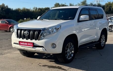 Toyota Land Cruiser Prado 150 рестайлинг 2, 2014 год, 3 750 000 рублей, 1 фотография