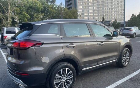 Geely Atlas, 2023 год, 2 100 000 рублей, 20 фотография