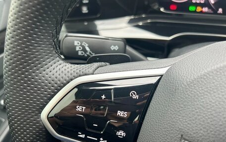 Volkswagen Golf VIII, 2023 год, 2 150 000 рублей, 20 фотография