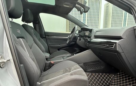 Volkswagen Golf VIII, 2023 год, 2 150 000 рублей, 30 фотография